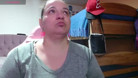 Snapshot of miaabrownn chatting on 04.19.26 MIA online show from 04.19.26