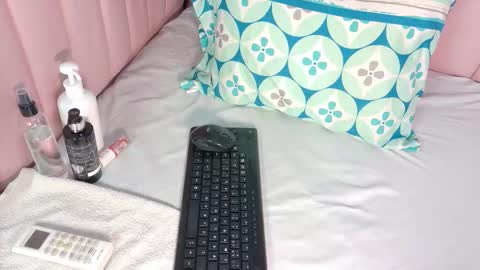 Snapshot of miaaffox chatting on 03.03.26 miaaffox online show from 03.03.26