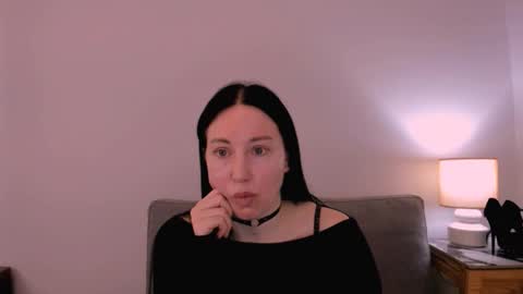 Snapshot of miaalluring chatting on 03.09.26 Mia online show from 03.09.26