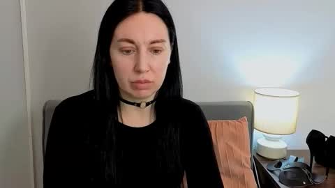 Snapshot of miaalluring chatting on 03.12.26 Mia online show from 03.12.26