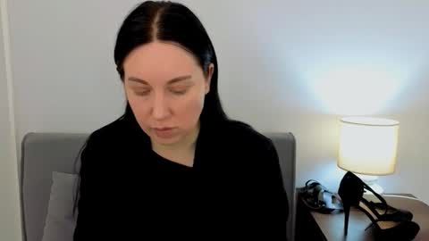 Snapshot of miaalluring chatting on 03.17.26 Mia online show from 03.17.26