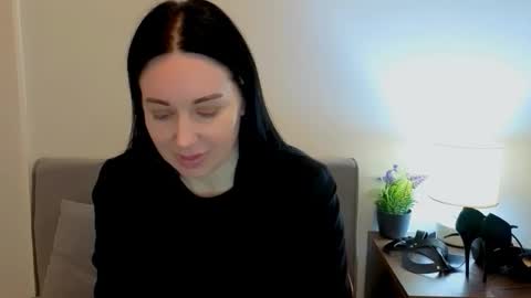 Snapshot of miaalluring chatting on 03.18.26 Mia online show from 03.18.26