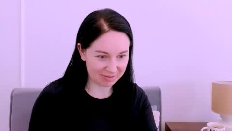 Snapshot of miaalluring chatting on 04.16.26 Mia online show from 04.16.26