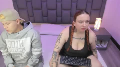 mia red hair molly short hair online show from 03.06.25