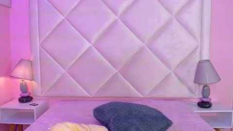 Alexandra online show from 10.23.25