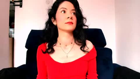 Snapshot of miabeautyxxx chatting on 04.24.26 miabeautyxxx online show from 04.24.26