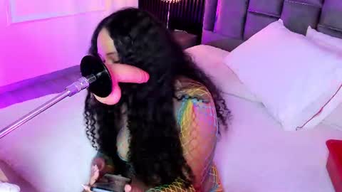 Snapshot of miablackrose chatting on 07.29.26 miablackrose online show from 07.29.26