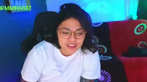Mia online show from 10.02.25