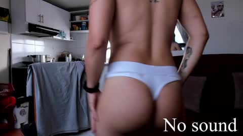 Mia online show from 01.16.25