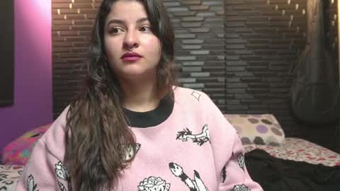 Mia online show from 11.04.25