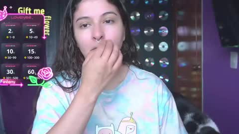 Mia online show from 06.07.26