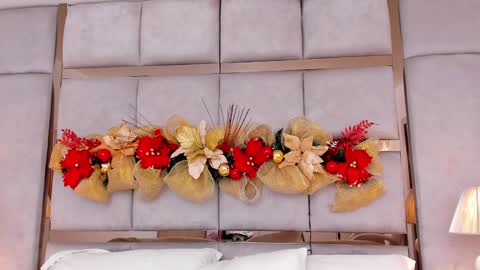 Snapshot of miaebony_ chatting on 12.15.24 Call me Mia online show from 12.15.24