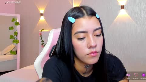 Mia Gomez online show from 01.30.25