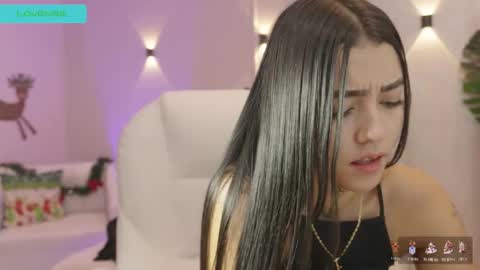 Mia Gomez online show from 12.20.25