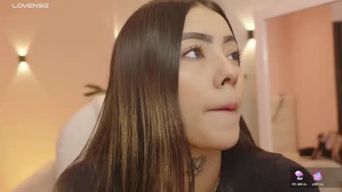 Mia Gomez online show from 02.07.26