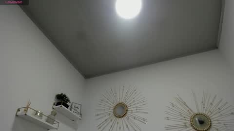 Miah Collins online show from 09.18.25