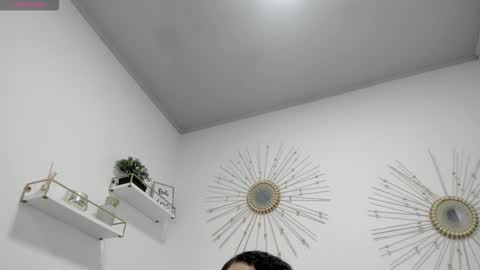 Miah Collins online show from 10.11.25