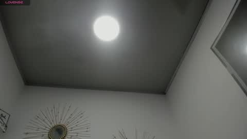 Miah Collins online show from 11.01.25