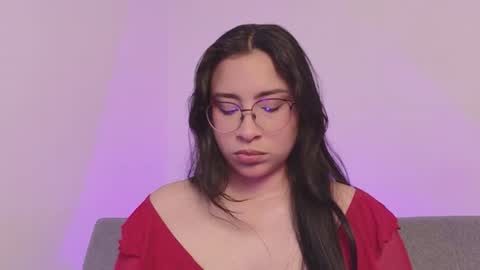 Snapshot of miah_storm chatting on 07.23.26 miah new independent model acount online show from 07.23.26