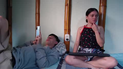 Mia  Sam online show from 03.11.25