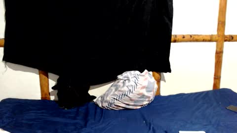 Mia  Sam online show from 09.15.25