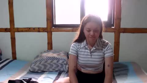 Mia  Sam online show from 10.05.25