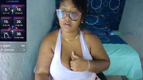 Snapshot of miajoseph_ chatting on 04.25.26 miajoseph_ online show from 04.25.26