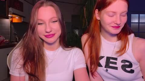 Snapshot of miakeler chatting on 01.23.25 milanaaaa online show from 01.23.25