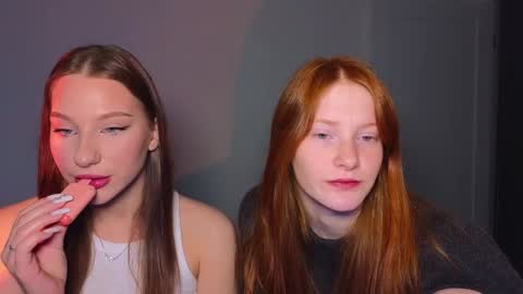 Snapshot of miakeler chatting on 02.06.25 milanaaaa online show from 02.06.25