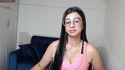 Snapshot of miakhalifa_1 chatting on 01.11.26 Alejandra khalifa online show from 01.11.26