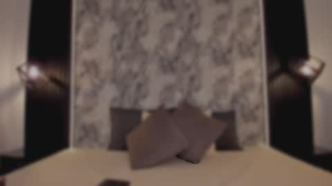 Snapshot of mialarouse chatting on 02.18.26 Mia Larouse online show from 02.18.26