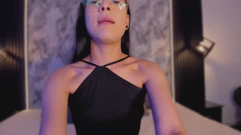 Snapshot of mialarouse chatting on 03.02.26 Mia Larouse online show from 03.02.26