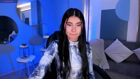 Call me Mia  online show from 11.02.25