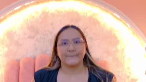 Snapshot of mialaurents chatting on 02.21.26 Mia online show from 02.21.26