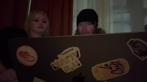 Snapshot of miam3 chatting on 08.08.26 TheAfterWorkSp3c1al online show from 08.08.26