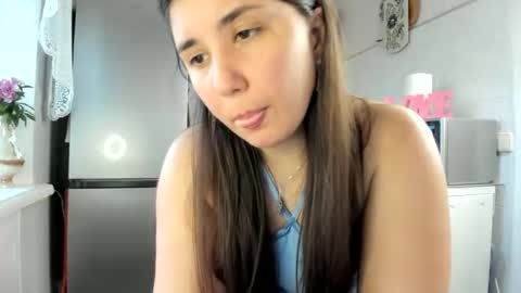 Snapshot of miamarrone chatting on 06.11.26 MiaMarrone online show from 06.11.26
