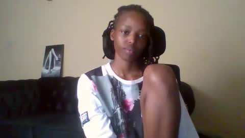 Snapshot of miami_muffin chatting on 04.21.26 Muffin online show from 04.21.26