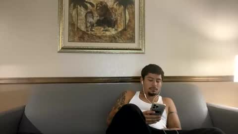 miamiclos1 online show from 02.26.25