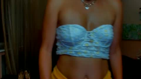 Snapshot of miamilff_sugar chatting on 07.23.26 Alianna online show from 07.23.26