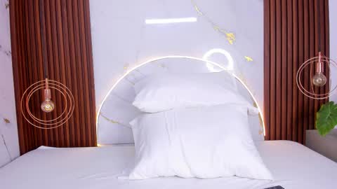 Snapshot of miamiller69 chatting on 02.21.26 Mia online show from 02.21.26