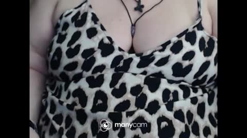 Snapshot of miamimistress chatting on 05.22.26 maya online show from 05.22.26