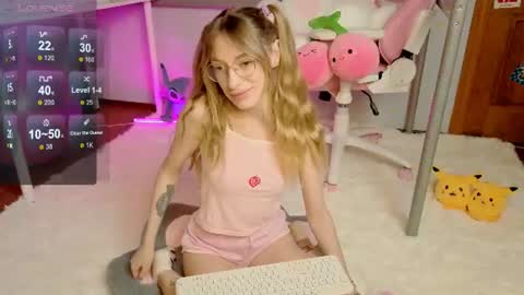 Snapshot of miamooonn chatting on 06.14.26 MiaMoon online show from 06.14.26