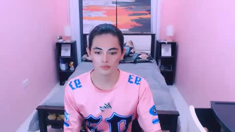 Snapshot of miamoreamara69 chatting on 07.18.26 miamoreamara69 online show from 07.18.26