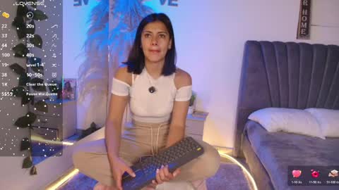 Snapshot of miaoconell chatting on 04.30.26 miaoconell online show from 04.30.26