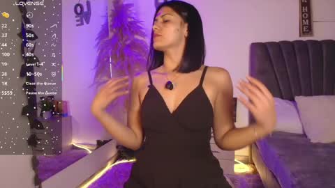 Snapshot of miaoconell chatting on 05.13.26 miaoconell online show from 05.13.26