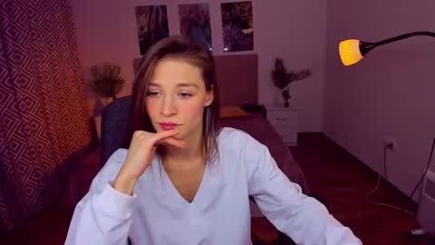 Mia online show from 01.19.25