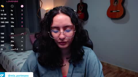 MIAPORTMANN online show from 01.09.25