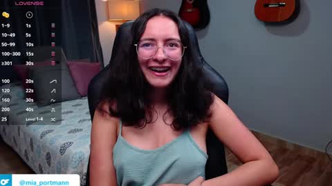 MIAPORTMANN online show from 01.16.25