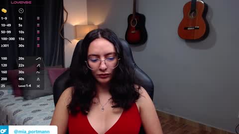 MIAPORTMANN online show from 01.20.25