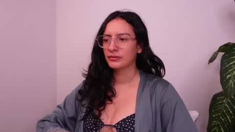 Snapshot of miaportman chatting on 07.06.26 MIAPORTMANN online show from 07.06.26
